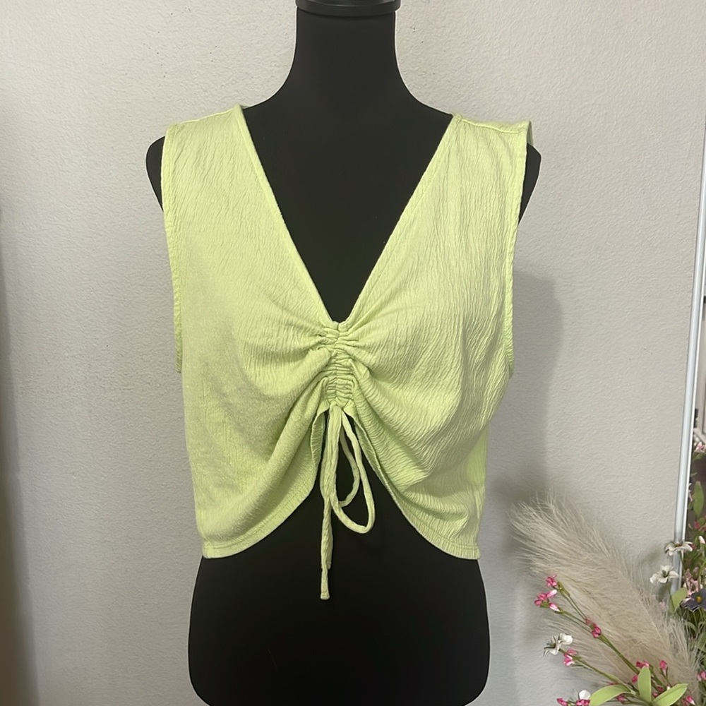 O’NEILL BARKLEY RUNCHED YELLOW CROP TANK TOP